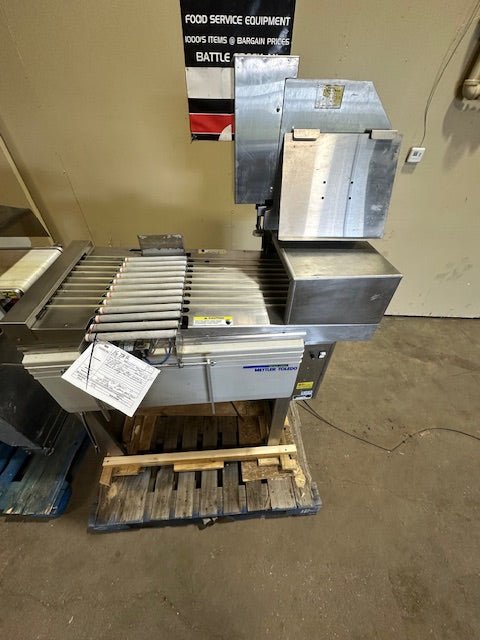 METTLER TOLEDO INC COMMERCIAL LABELING AND WRAPPING MACHINES WITH SMART CENTER - Bargains R Ours - #collection_name#