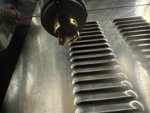 MIDDLEBY MARSHALL NATURAL GAS PIZZA OVEN WITH CONVEYOR ON CASTERS - Second Life - Equipment - collection_name