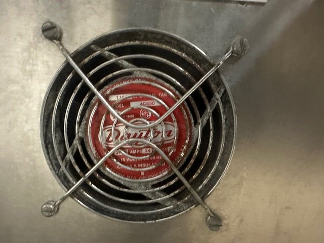 MIDDLEBY MARSHALL NATURAL GAS PIZZA OVEN WITH CONVEYOR ON CASTERS - Second Life - Equipment - collection_name