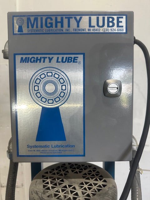 MIGHTY LUBE MODEL 7165F SYSTEMATIC LUBRICATION MACHINE WITH LUBECON CONTROLLER - Second Life - Equipment - collection_name
