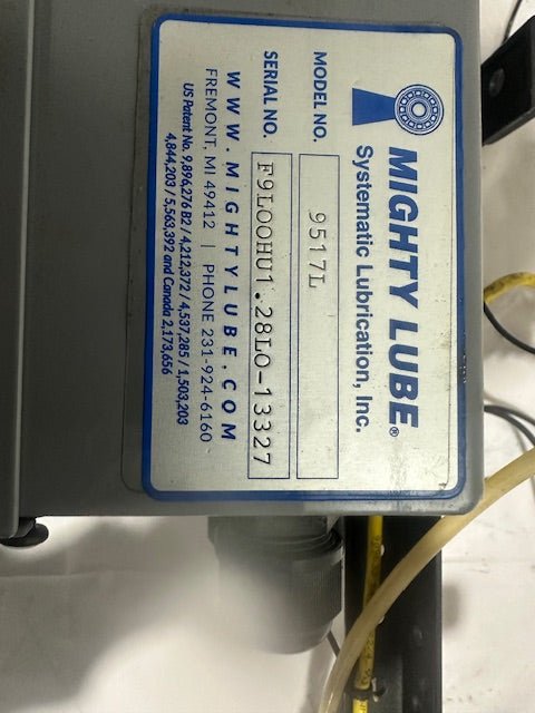 "MIGHTY LUBE MODEL 9517L" SYSTEMATIC LUBRIACTION CONTROL, OVERHEAD LUBRICATOR - Second Life - Equipment - collection_name