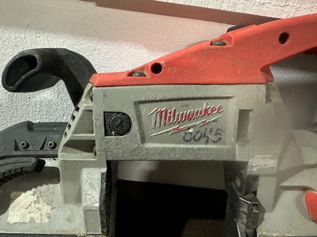 "MILWAUKEE 6230 - 20"120V DEEP CUT BAND SAW - ADJUSTABLE SPEED(SHORT CORD) - Second Life - Equipment - collection_name