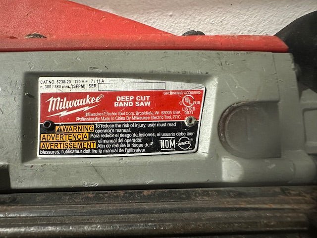 "MILWAUKEE 6230 - 20"120V DEEP CUT BAND SAW - ADJUSTABLE SPEED(SHORT CORD) - Second Life - Equipment - collection_name