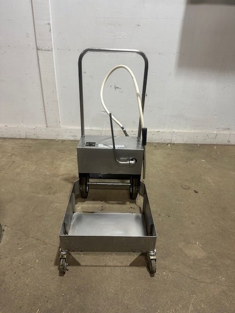 MIROIL BD707 75LB FRYER FILTER - SUCTION 115V 1PH w/R40 PUMP on CASTERS - Second Life - Equipment - collection_name