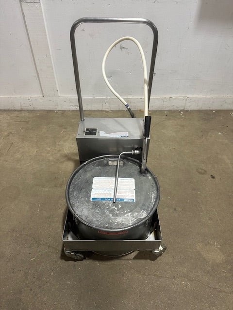 MIROIL BD707 75LB FRYER FILTER - SUCTION 115V 1PH w/R40 PUMP on CASTERS - Second Life - Equipment - collection_name
