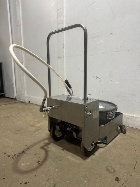 MIROIL BD707 75LB FRYER FILTER - SUCTION 115V 1PH w/R40 PUMP on CASTERS - Second Life - Equipment - collection_name