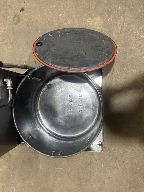 MIROIL BD707 75LB FRYER FILTER - SUCTION 115V 1PH w/R40 PUMP on CASTERS - Second Life - Equipment - collection_name