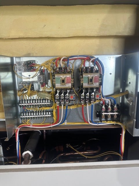 MITSUBISHI CR - J600A INDUSTRIAL WATER COOLED 220v 3ph CHILLER UNIT - Second Life - Equipment - collection_name