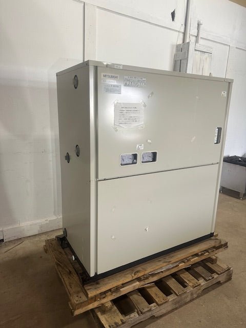 MITSUBISHI CR - J600A INDUSTRIAL WATER COOLED 220v 3ph CHILLER UNIT - Second Life - Equipment - collection_name