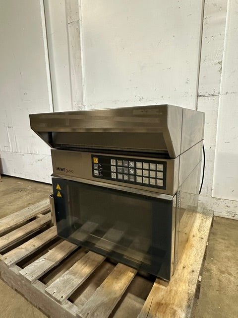 "MIWE GUSTO SK" H.D COMMERCIAL COUNTER TOP 3 PANS CONVECTION OVEN, 208V - Second Life-Equipment-collection_name