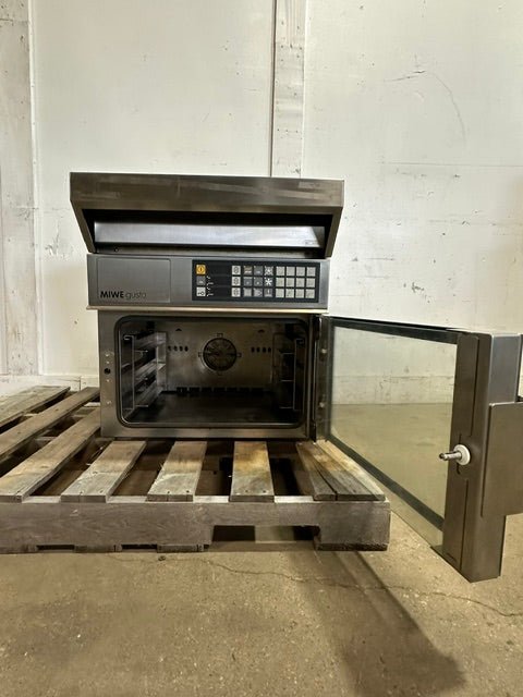 "MIWE GUSTO SK" H.D COMMERCIAL COUNTER TOP 3 PANS CONVECTION OVEN, 208V - Second Life-Equipment-collection_name