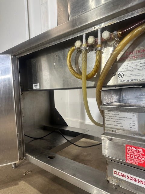 MOYER DIEBEL SW600R 72"W RIGHT - LEFT LOW TEMP PASS THROUGH AUTOMATIC GLASSWASHE - Second Life - Equipment - collection_name
