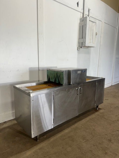 MOYER DIEBEL SW600R 72"W RIGHT - LEFT LOW TEMP PASS THROUGH AUTOMATIC GLASSWASHE - Second Life - Equipment - collection_name