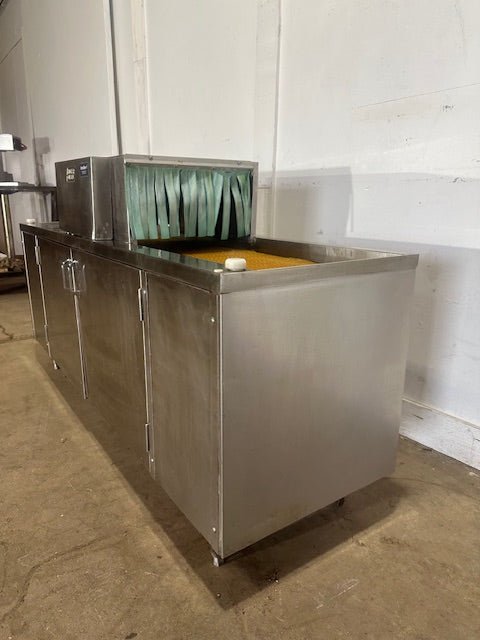 MOYER DIEBEL SW600R 72"W RIGHT - LEFT LOW TEMP PASS THROUGH AUTOMATIC GLASSWASHE - Second Life - Equipment - collection_name