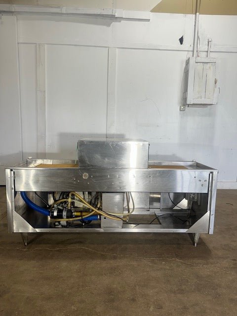 MOYER DIEBEL SW600R 72"W RIGHT - LEFT LOW TEMP PASS THROUGH AUTOMATIC GLASSWASHE - Second Life - Equipment - collection_name