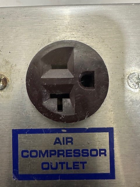 "N2U N2BC" HIGH VOLUME NITROGEN GENERATOR W/BUILT IN GAS BLENDER,3904 hrs - Second Life - Equipment - collection_name
