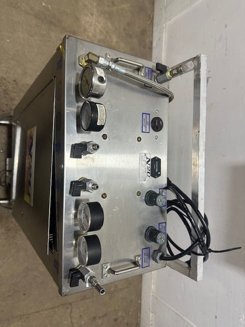"N2U N2BC" HIGH VOLUME NITROGEN GENERATOR W/BUILT IN GAS BLENDER,7372 hrs - Second Life - Equipment - collection_name