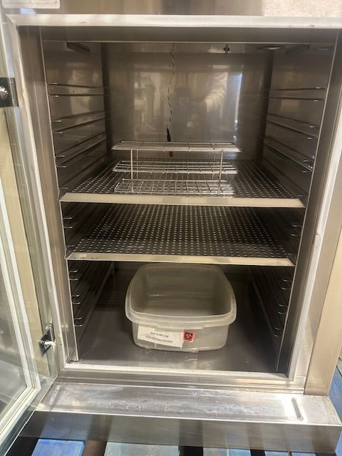 "NAPCO 5100" H.D WATER - JACKETED CO2 INCUBATOR. 120V, 1PH, 3000 RPM - Second Life - Equipment - collection_name