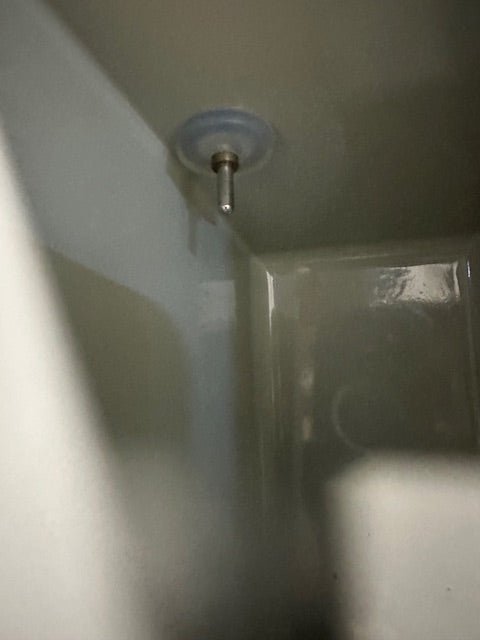 "NESTLE V - CAFE" COMMERCIAL COFFEE/COLD BEVERAGES DISPENSER ON LEGS, 110 - 230V - Second Life - Equipment - collection_name