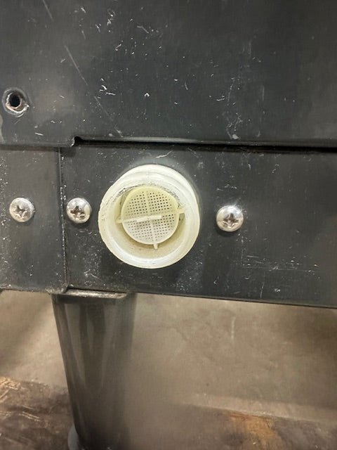 "NESTLE V - CAFE" COMMERCIAL COFFEE/COLD BEVERAGES DISPENSER ON LEGS, 110 - 230V - Second Life - Equipment - collection_name