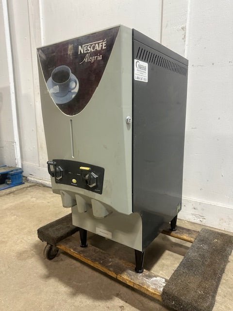 "NESTLE V - CAFE" COMMERCIAL COFFEE/COLD BEVERAGES DISPENSER ON LEGS, 110 - 230V - Second Life - Equipment - collection_name