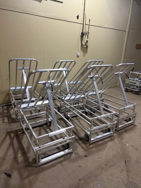 NEW AGE **LOT OF 6** HEAVY DUTY COMMERCIAL PRODUCE BAKERY ALUMINUM DISPLAY RACK ON CASTERS - FOLD ABLE - Bargains R Ours - #collection_name#