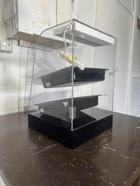 NEW IN BOX K&A ACRYLICS TWO TIERED LIGHTED COUNTERTOP DISPLAY - Second Life - Equipment - collection_name