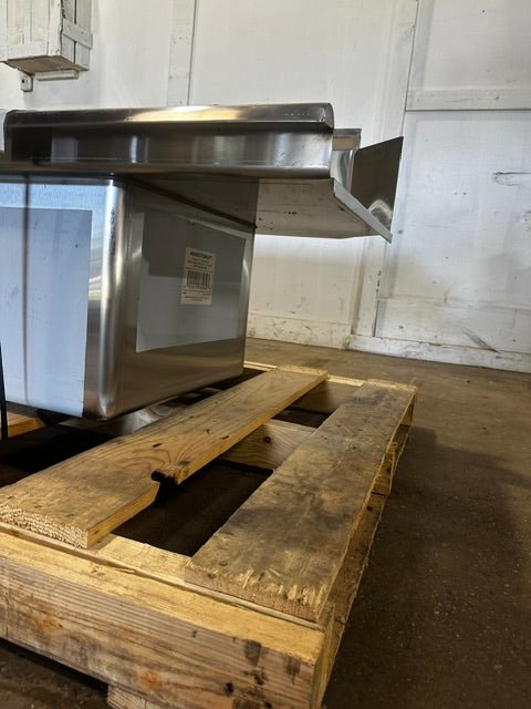 NEW OPEN BOX REGENCY 84"W x 30"D LEFT SIDE COMMERCIAL 3 COMPARTMENT SINK - Second Life-Equipment-collection_name