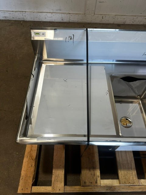 NEW OPEN BOX REGENCY 84"W x 30"D LEFT SIDE COMMERCIAL 3 COMPARTMENT SINK - Second Life-Equipment-collection_name