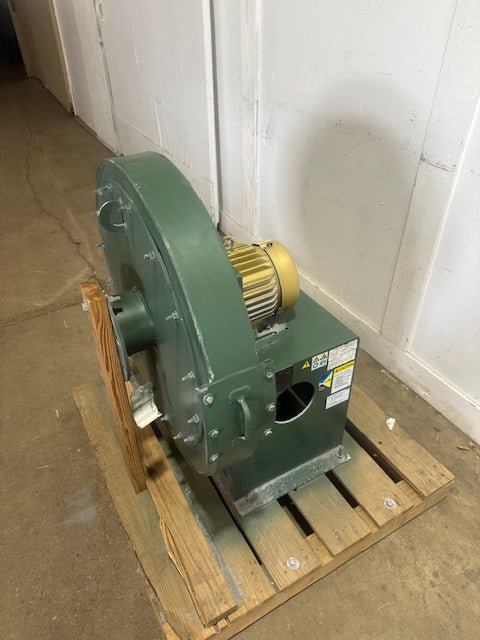 NEW YORK BLOWER ARR - 4 CENTRIFUGAL PRESSURE BLOWER FAN,5 HP, 2004 ALM, 2023 MODEL - Second Life - Equipment - collection_name
