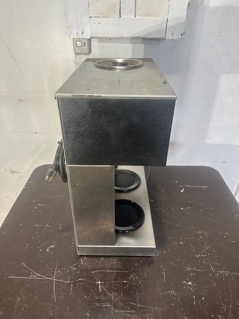 "NEWCO RC - 2" 120V 1PH POUR OVER COFFEE BREWER WITH 2 WARMERS(COUNTER TOP) - Second Life - Equipment - collection_name