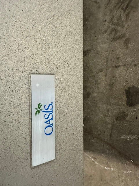 "OASIS PG8ACSL - D311" WALL MOUNTED WATER COOLER DRINKING FOUNTAIN, 115V, 1PH - Second Life - Equipment - collection_name