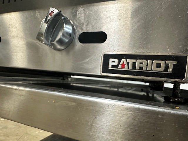 PATRIOT PT - CB24 COMMERCIAL COUNTERTOP 60,000 BTU 24" NAT GAS RADIANT CHARBROILER - Second Life - Equipment - collection_name