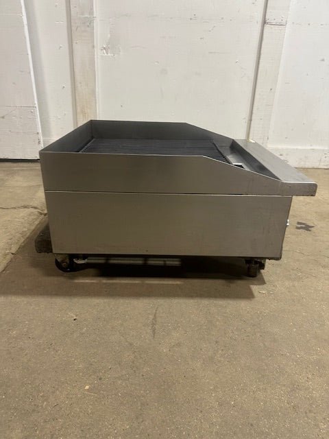 PATRIOT PT - CB24 COMMERCIAL COUNTERTOP 60,000 BTU 24" NAT GAS RADIANT CHARBROILER - Second Life - Equipment - collection_name