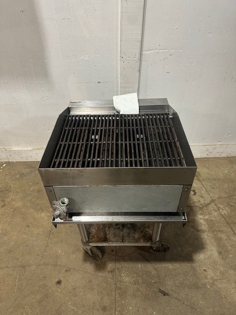 PATRIOT PT - CB24 COMMERCIAL COUNTERTOP 60,000 BTU 24" NAT GAS RADIANT CHARBROILER - Second Life - Equipment - collection_name