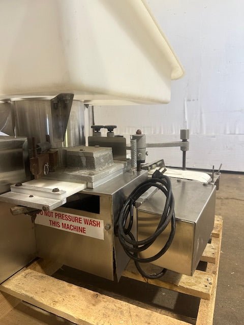 PATTY - O - MATIC 230A COMMERCIAL HEAVY DUTY AUTOMATIC PATTY MOLDING MACHINE - Second Life - Equipment - collection_name