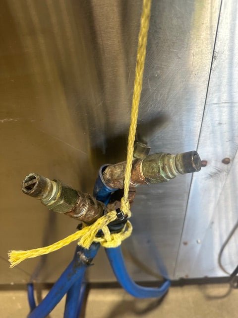 "PITCO F18SS - CLQV"H.D COMMERCIAL N GAS FRYER WITH DUMPSTER AND 6 BASKETS - Second Life - Equipment - collection_name