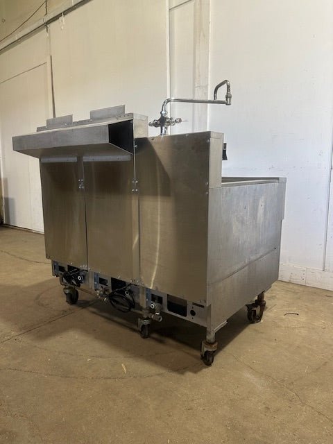 PITCO SSPG14 NAT GAS SOLSTICE SUPREME PASTA COOKER W/2 COOK BAYS + RINSE STATION - Second Life - Equipment - collection_name