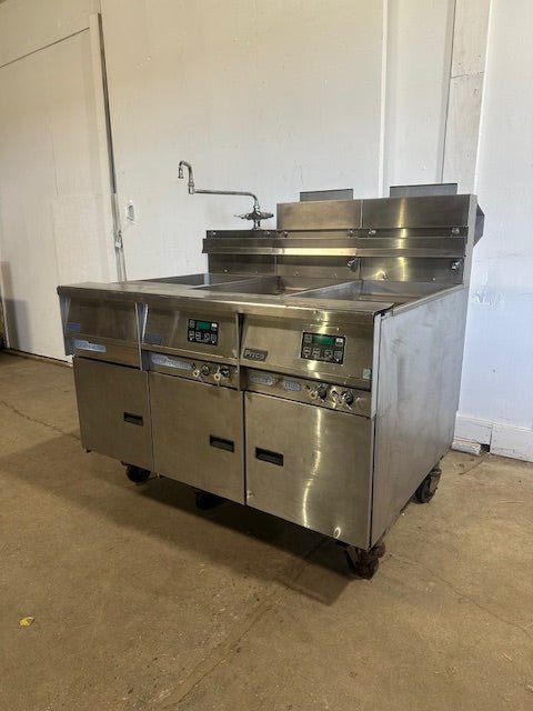 PITCO SSPG14 NAT GAS SOLSTICE SUPREME PASTA COOKER W/2 COOK BAYS + RINSE STATION - Second Life - Equipment - collection_name