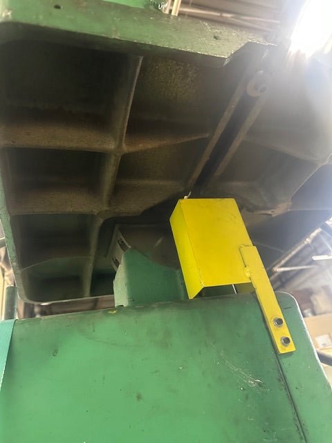 POWERMATIC MODEL 87 20" VERTICAL METAL BAND SAW VARIABLE SPEED - Second Life - Equipment - collection_name