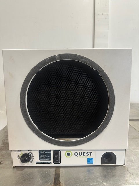 "QUEST 70"110 - 120 V 1 PH DEHUMIDIFIER 4033750 - WHITE - Second Life - Equipment - collection_name