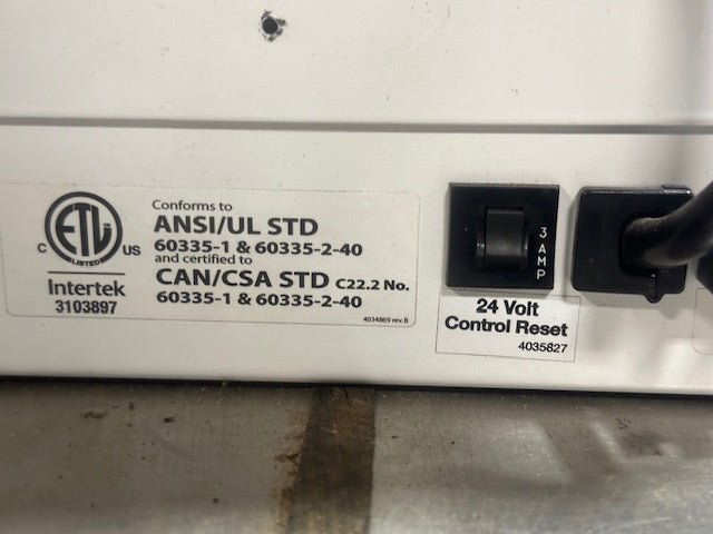 "QUEST 70"110 - 120 V 1 PH DEHUMIDIFIER 4033750 - WHITE - Second Life - Equipment - collection_name