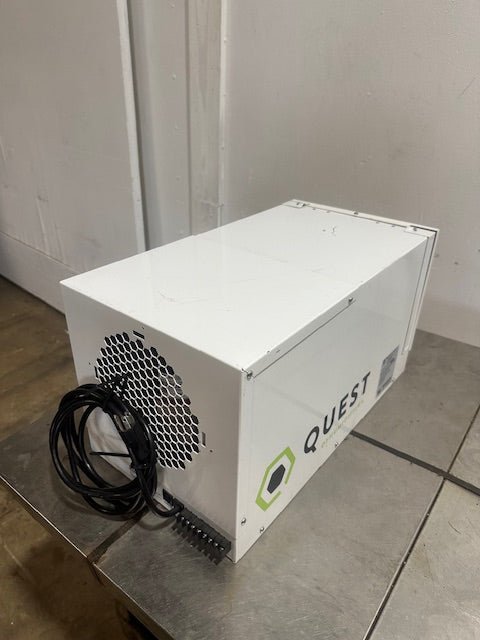 "QUEST 70"110 - 120 V 1 PH DEHUMIDIFIER 4033750 - WHITE - Second Life - Equipment - collection_name
