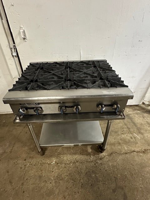 "RADIANCE "N GAS 36"W 6 BURNER HOTPLATE ON ROLLING TABLE STAND,37"H x 30 1/8"D - Second Life - Equipment - collection_name