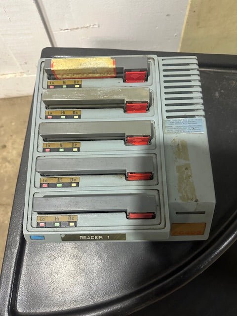 RADIX CORPORATION FC405 5 SLOT BATTERY CHARGER FOR CASIO FP - 40 PORTABLE PRINTER - Second Life - Equipment - collection_name