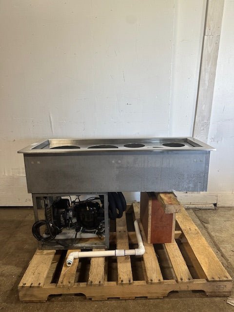 "RANDELL 9946SCN" 4 half size Pan Drop - In Refrigerated Cold Food Well, 115V, 1PH - Second Life - Equipment - collection_name