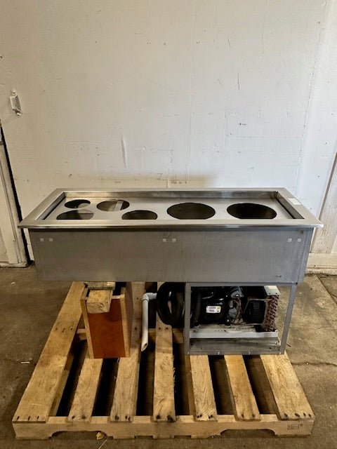 "RANDELL 9946SCN" 4 half size Pan Drop - In Refrigerated Cold Food Well, 115V, 1PH - Second Life - Equipment - collection_name