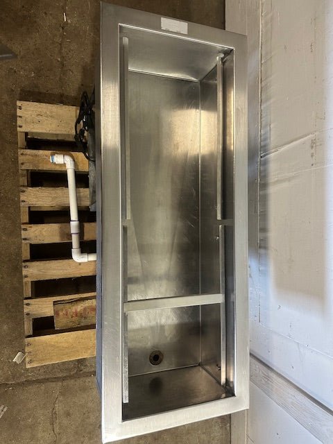 "RANDELL 9946SCN" 4 half size Pan Drop - In Refrigerated Cold Food Well, 115V, 1PH - Second Life - Equipment - collection_name