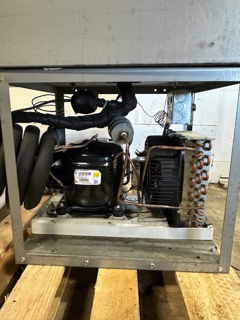 "RANDELL 9946SCN" 4 half size Pan Drop - In Refrigerated Cold Food Well, 115V, 1PH - Second Life - Equipment - collection_name
