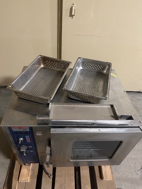 RATIONAL COMBINATION OVEN/STEAMER WITH 2 RACKS AND 2 PANS MODEL COS - 6 - Bargains R Ours - #collection_name#